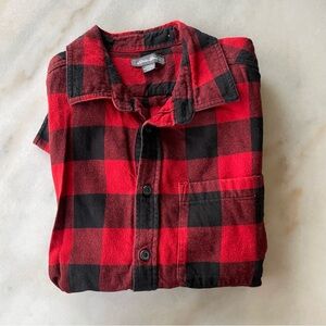 Eddie Bauer Bean Red and Black Buffalo Plaid Button-Down Shirt size M